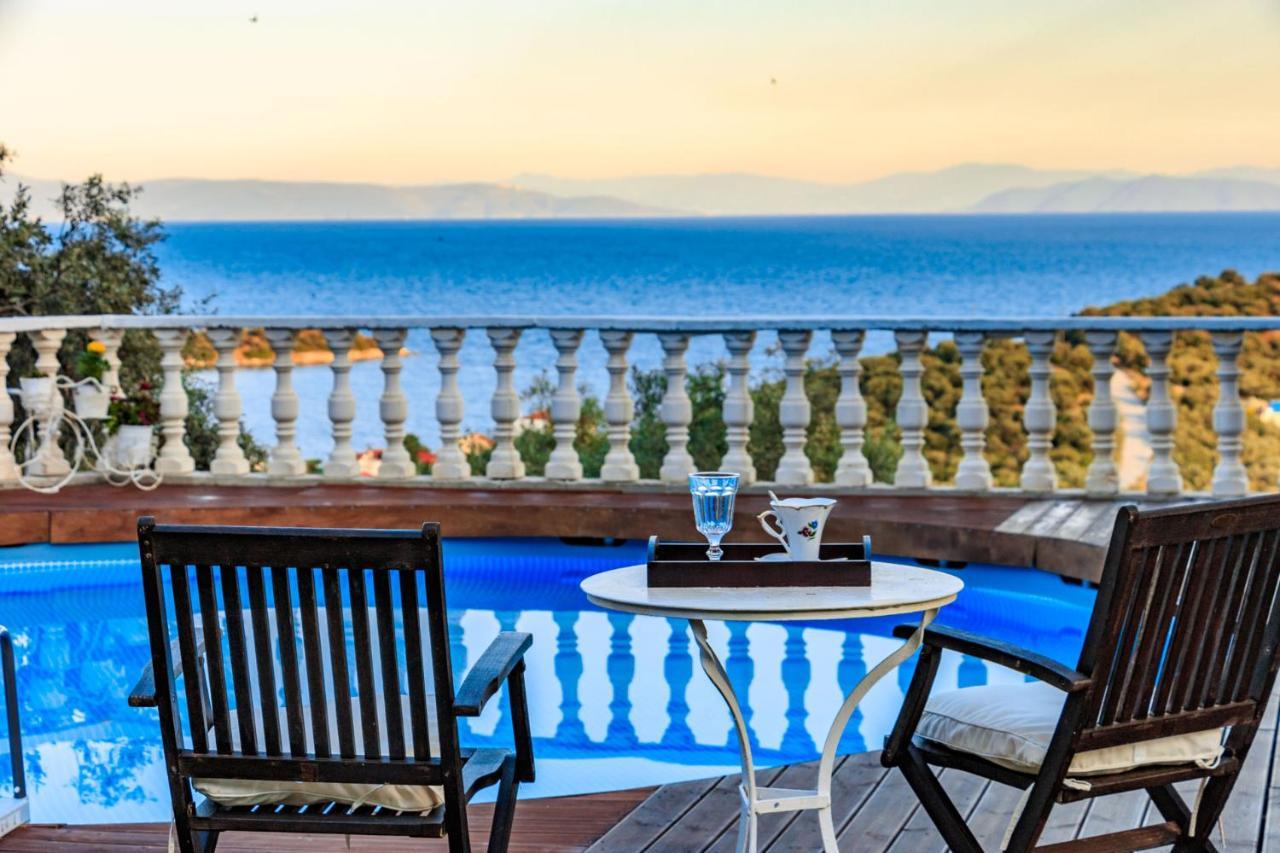 Eva'S Luxury Villa Kritharia  Exterior photo